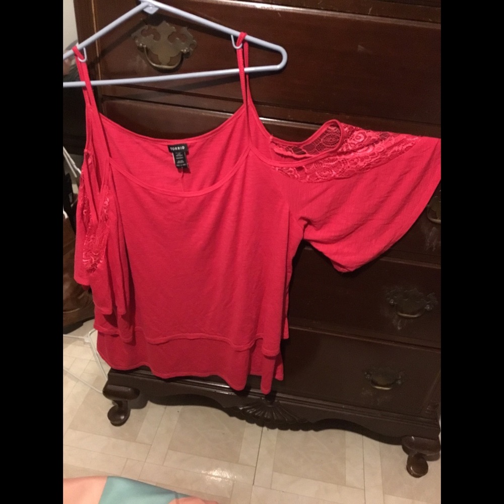 Torrids Cold Shoulder Top